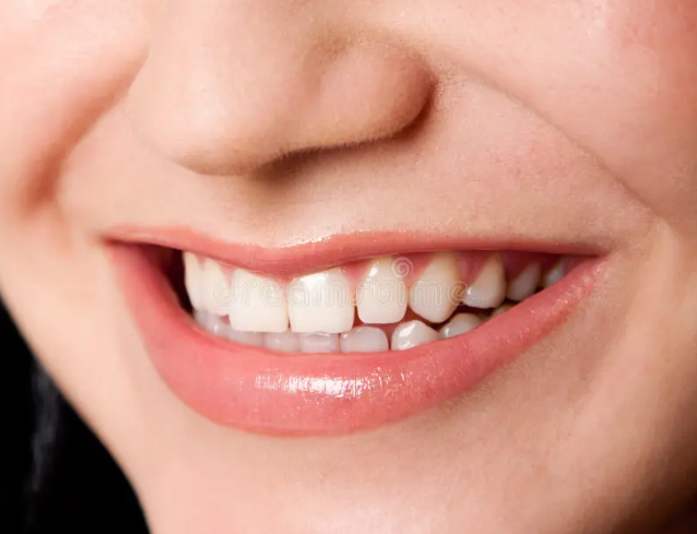 Sonhar com Dentes Bonitos Bicho